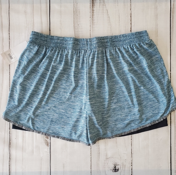 Champion Duo Dry Active Double Layer Shorts - Picture 2 of 5